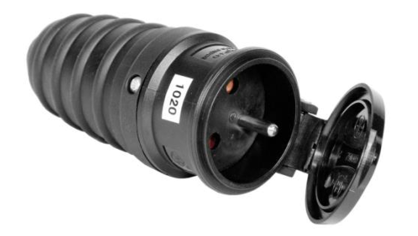 Portable Rubber Socket with/u 16A 250V IP44 D.3157
