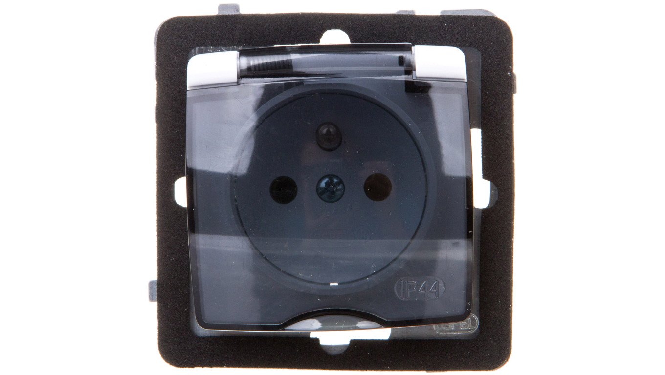 Splashproof Socket with/u IP44 Flap KARO GPH-1SZ/m/00/d