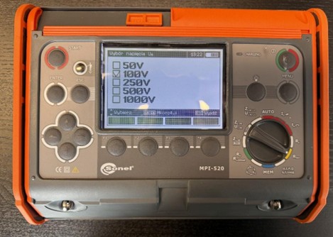 Szeroki zakres napięcia probierczego