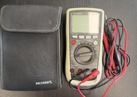 najlepsze multimetry dla elektryka do pracy w terenie