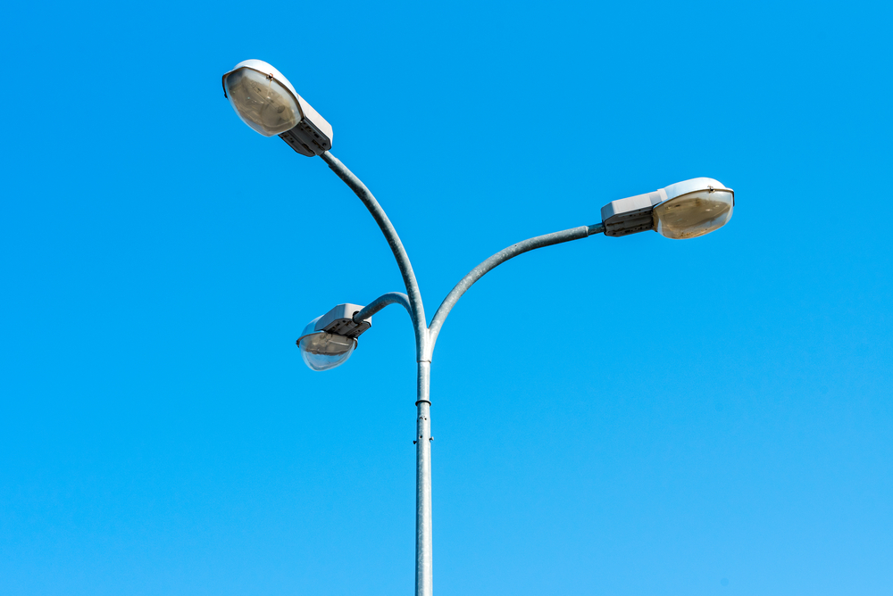 tradycyjna lampa uliczna
